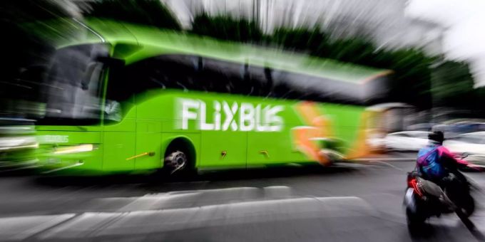 In der Schweiz - Flixbus erwartet rund 1,7 Millionen Fahrgäste