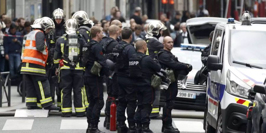 Ein Mann hatte am Dienstag in Paris mehrere Geiseln genommen.