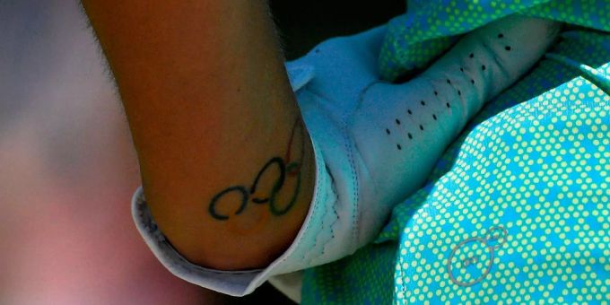 Golferhandschuh und Olympia-Tattoo: Golferin Lexi Thompson. Golferhandschuh und Olympia-Tattoo: Golferin Lexi Thompson.
