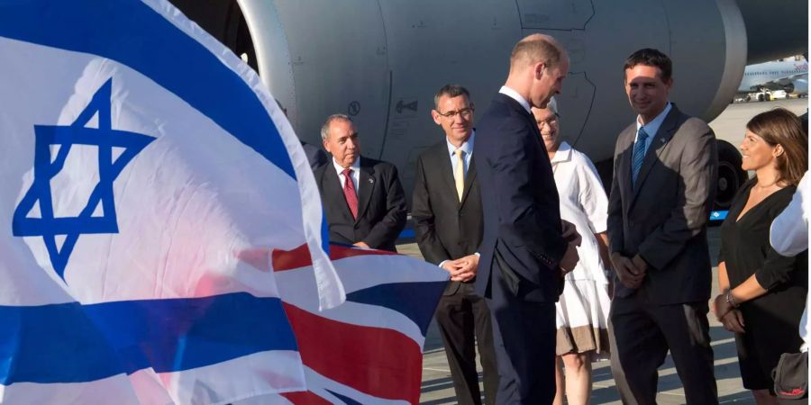 Prinz William kurz nach der Landung in Tel Aviv.