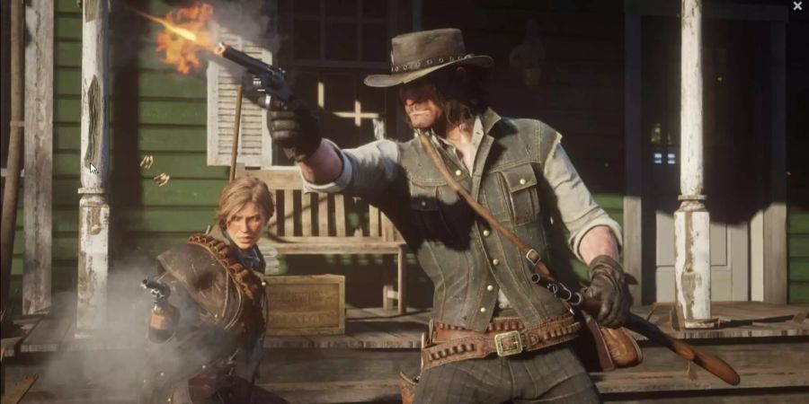 Sadie Adler und John Marston während eines Feuergefechts im Wilden Westen.