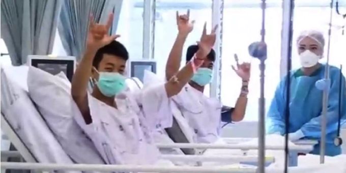 Nach Höhlen-Drama - Internationale Helfer reisen aus Thailand ab