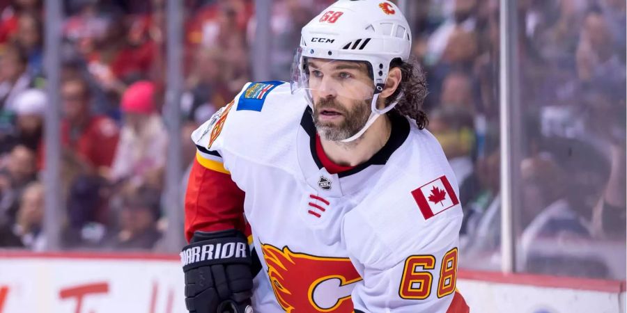 Jaromir Jagr im Dress der Calgary Flames.