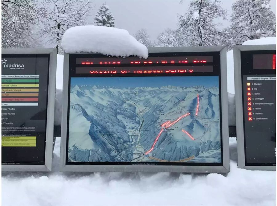 Im Skigebiet Madrisa blieben heute Sonntag alle Anlagen aus Sicherheitsgründen geschlossen.