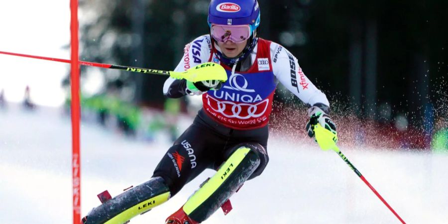 Mikaela Shiffrin fährt den Slalom in Semmering.