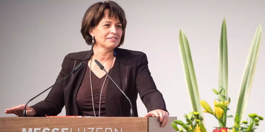 Die Bundesrätin Doris Leuthard bei ihrer Rede anlässlich der CVP Delegiertenversammlung.