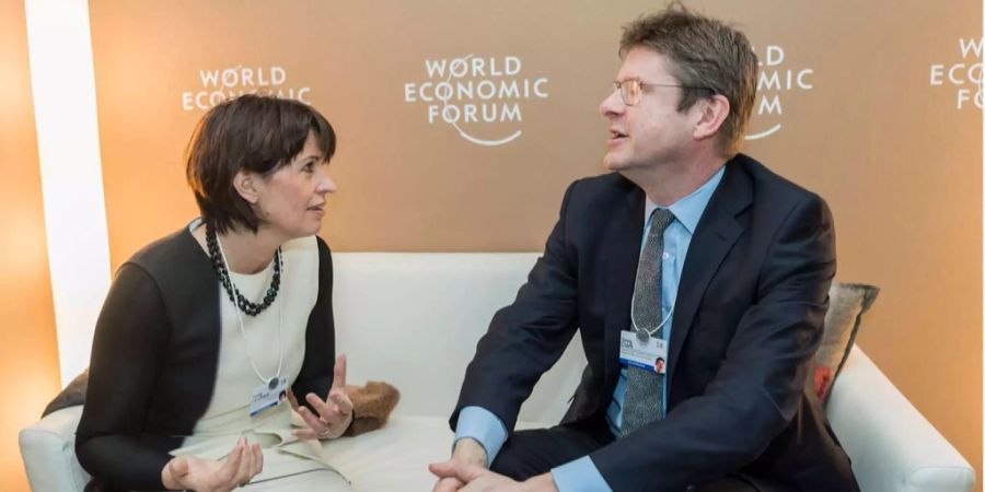 Bundesrätin Doris Leuthard und britischer Minister Greg Clark.