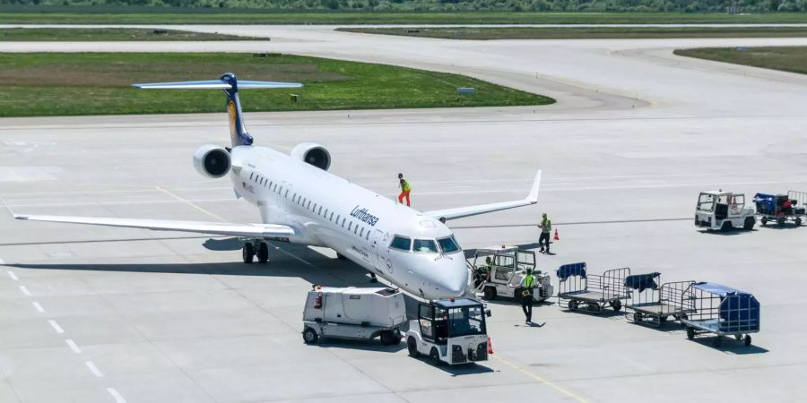 Passagiere und Airlines können jubeln.