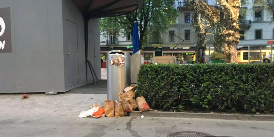 McDonald Müll Plastik