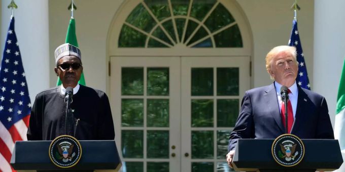 Nigerias Präsident Muhammadu Buhari und Donald Trump an der Medienkonferenz. Nigerias Präsident Muhammadu Buhari und Donald Trump an der Medienkonferenz.