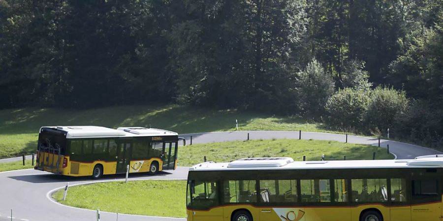 Konsequenzen der Subventions-Tricksereien bei Postauto: Der Bund passt die Aufsicht über die Rechnungsprüfung von öV-Betrieben an. (Themenbild)