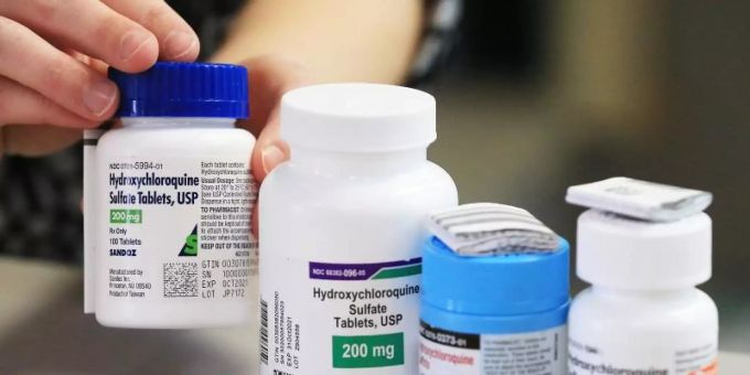 Dosen mit dem Medikament Hydroxychloroquin verschiedener Hersteller. Foto: Kevin E. Schmidt/Quad-City Times via ZUMA Wire/dpa Hydroxychloroquin
