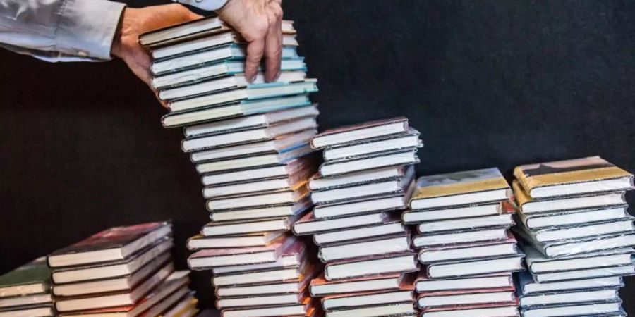 Kann die Frankfurter Buchmesse in diesem Jahr stattfinden?. Foto: Frank Rumpenhorst/dpa