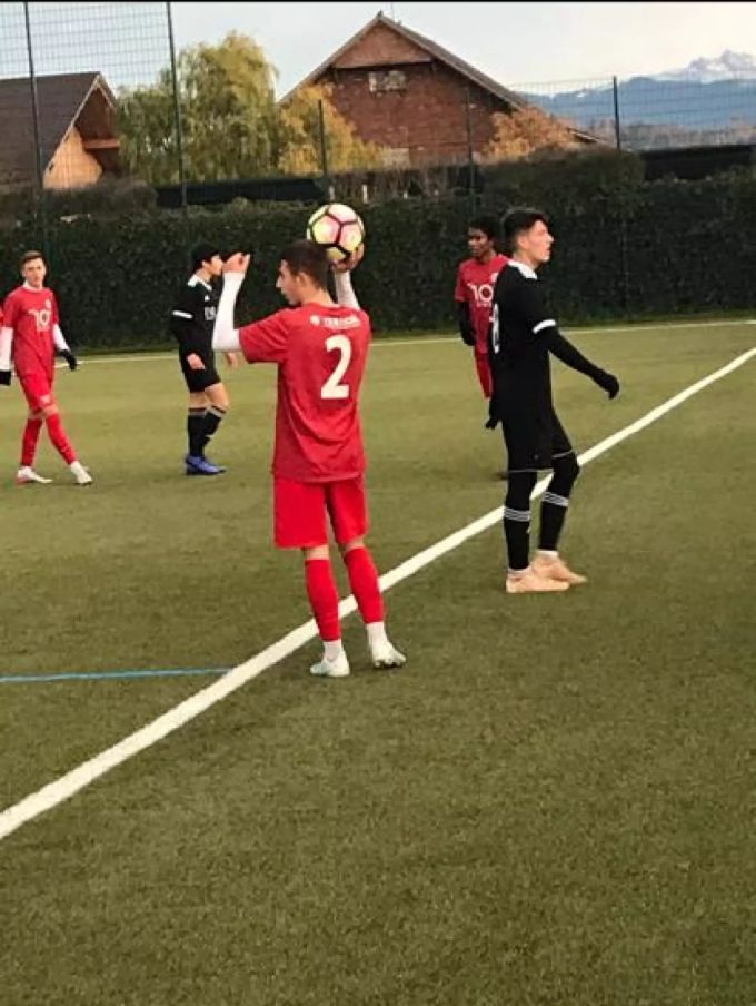 Lars Oberholzer im Trikot des FC Rapperswil-Jona. Lars Rappi