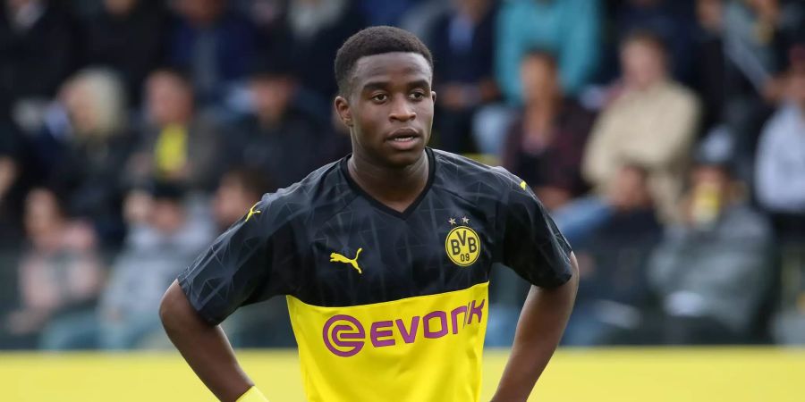 Youssoufa Moukoko im Einsatz für den BVB.