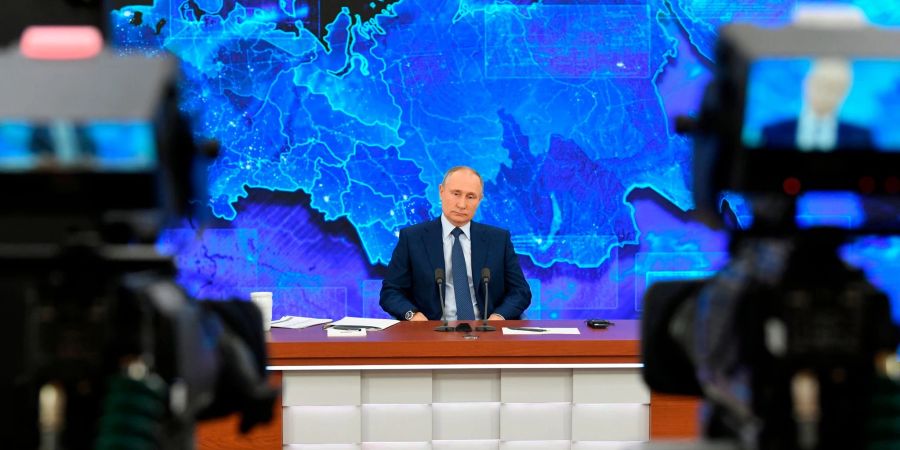 Russland Präsident Wladimir Putin hat seine grosse Jahrespressekonferenz für dieses Jahr abgesagt.