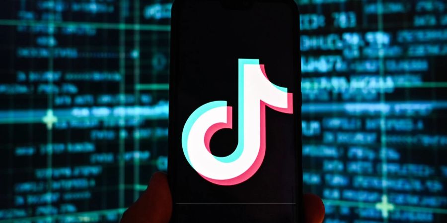 Tiktok gehört zum chinesischen Bytedance-Konzern. Deshalb warnten die USA vor einer chinesischen Überwachung. (Symbolbild)