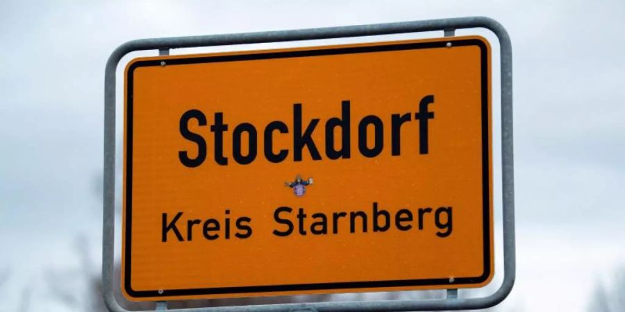 Plötzlich bundesweit bekannt: In Stockdorf im Landkreis Starnberg ist erstmals eine Infektion mit dem neuartigen Coronavirus bestätigt worden. Foto: Peter Kneffel/dpa