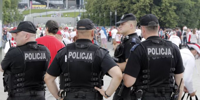 Die polnische Polizei. (Symbolbild) polen polizei bitcoin