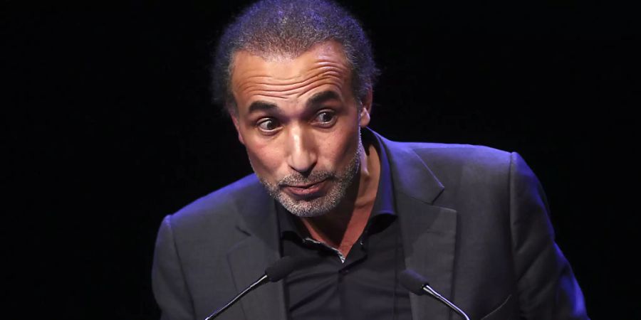 Tariq Ramadan ist nun in Frankreich in vier Fällen wegen Vergewaltigung angeklagt. Ein weiteres Strafverfahren aus demselben Grund läuft gegen ihn in Genf. (Archivbild)