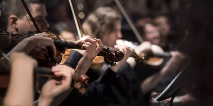Die Basler Grossratskommission will die Orchesterförderung aufstocken. (Symbolbild) orchester