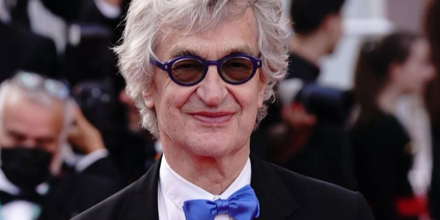 Wim Wenders 2022 auf dem roten Teppich in Cannes.