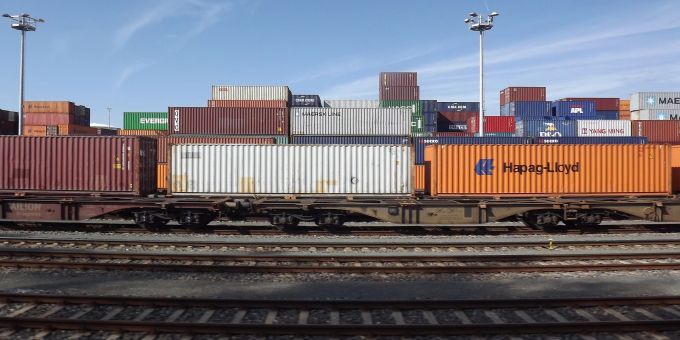 Schweiz plant Flexibilität - Güterverkehr soll trotz vieler Baustellen auf der Schiene bleiben