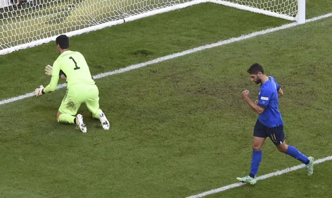 Domenico Berardi (Italien) feiert sein Tor zum 2:0 gegen Belgien in der Nations League. Italien Belgien Nations League