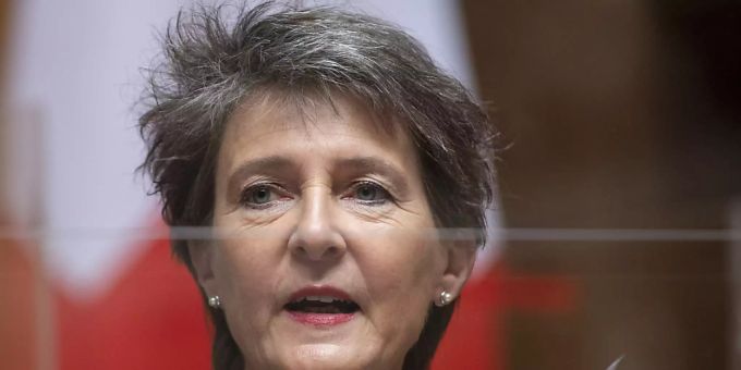 Bundesrätin Simonetta Sommaruga hat von der COP26-Präsidentschaft den wichtigen Auftrag erhalten, einen Konsens zwischen den verschiedenen Ländern zu finden (Archiv). Simonetta Sommaruga