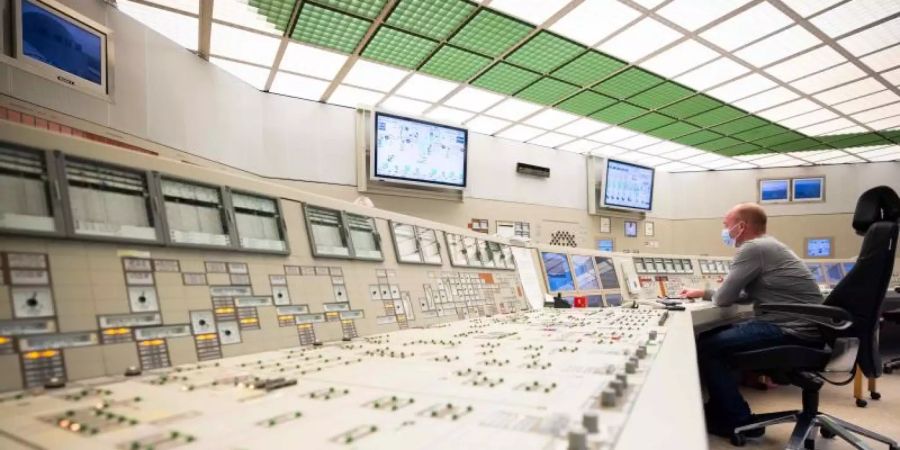 Ende des Jahres geht das Atomkraftwerk Brokdorf endgültig vom Netz. Foto: Christian Charisius/dpa