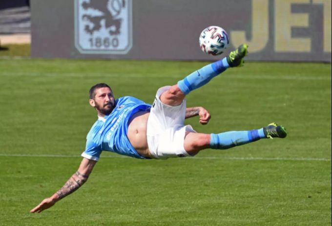 Sascha Mölders spielte zuletzt für 1860 München. sascha mölders