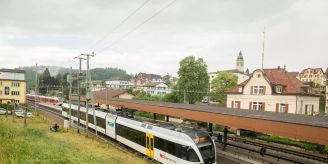 Degersheim - Grauerdenkmal kehrt ins Bahnhofpärkli zurück
