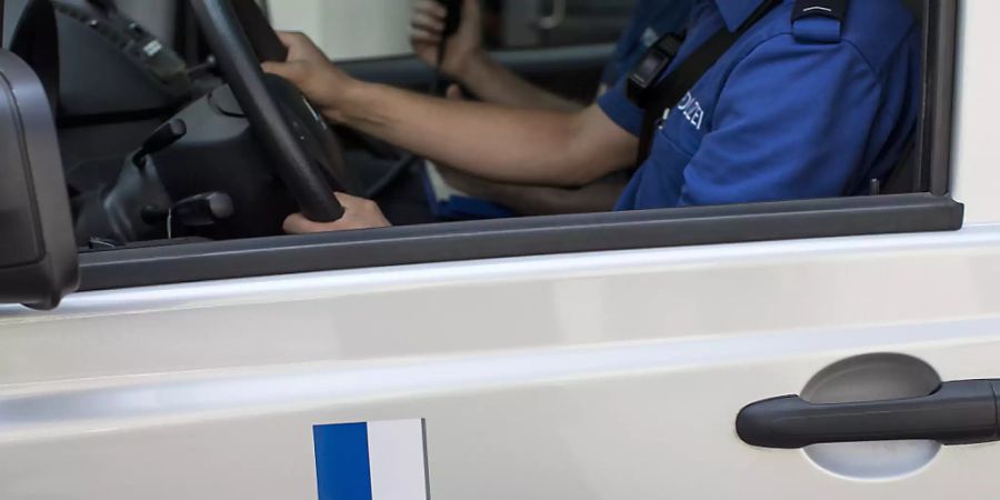 Bei einem Verkehrsunfall in Weggis LU sind ein Velofahrer getötet und ein weiterer leicht verletzt worden. (Archivbild)
