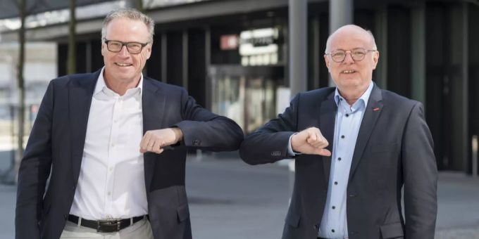 Ex-SBB-Chef Andreas Meyer (links) und sein Nachfolger Vincent Ducrot. schweizerische bundesbahnen Meyer Ducrot