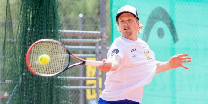 Tennisspieler Jacob Kahou. Jacob Kahou