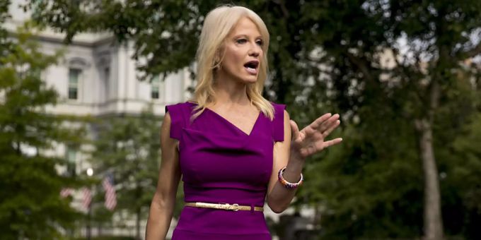 Die Polizei ermittelt gegen Kellyanne Conway. k