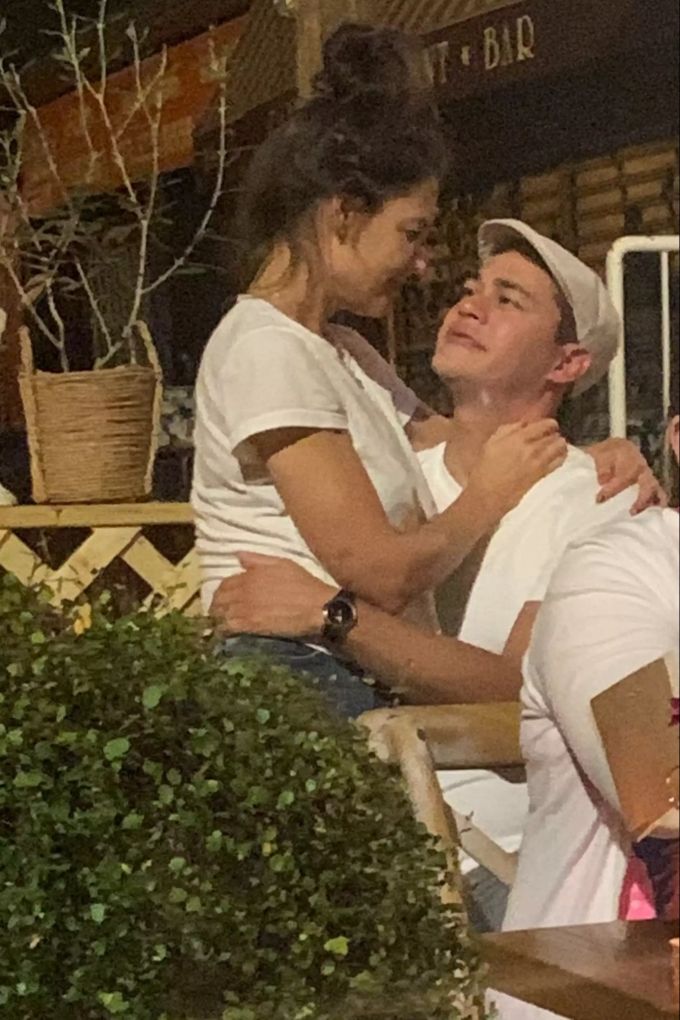 Katie Holmes und ihr neuer Lover, Star-Koch Emilio Vitolo Jr. (33), im New Yorker Nobel-Italiener Peasant. katie holmes