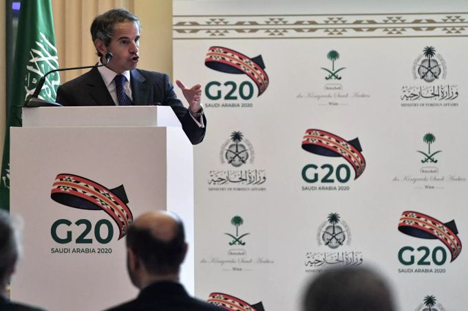 Rafael Mariano Grossi, Generaldirektor der Internationalen Atomenergie-Organisation (IAEO), spricht bei einem Empfang im Vorfeld des G20-Gipfel in Riad später in diesem Jahr. Vor dem G20-Gipfel