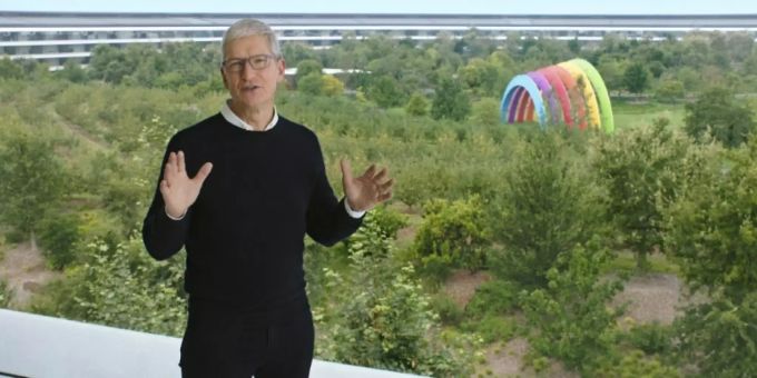 Apple-Chef Tim Cook im Apple Park Apple Event