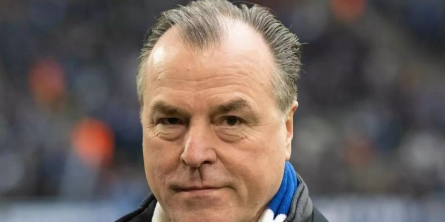 Will der Schalke-Arena vweiterhin fernbleiben: Vereinsboss Clemens Tönnies. Foto: Bernd Thissen/dpa