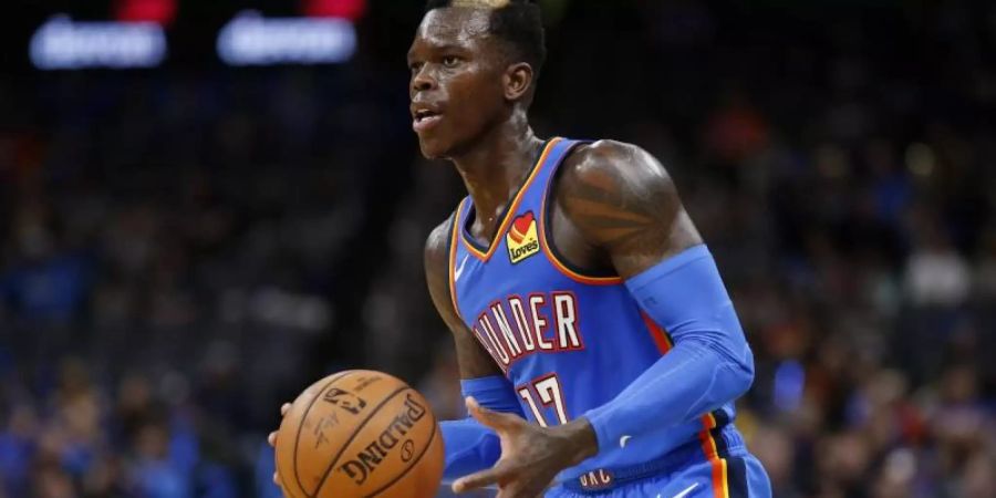 Wurde eine besondere Ehre zu Teil: Dennis Schröder. Foto: Garett Fisbeck/AP/dpa