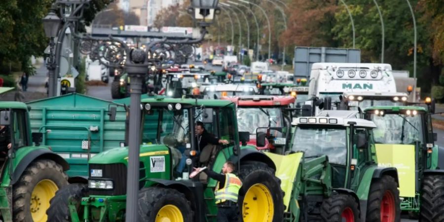 Bauern bei einer früheren Protestfahrt