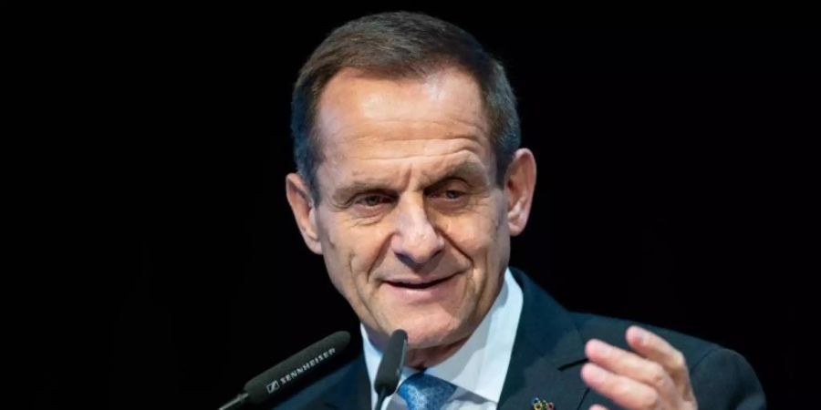 Alfons Hörmann, Präsident des Deutschen Olympischen Sportbundes, begrüsste die zusätzliche Förderung des Sports. Foto: Guido Kirchner/dpa