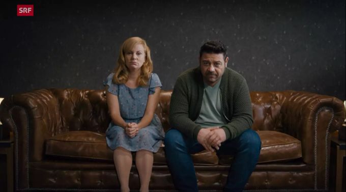 Kamen bisher ungeschoren davon: Heinz (Leonardo Nigro) und seine Frau Monika (Wanda Wylowa). srf
