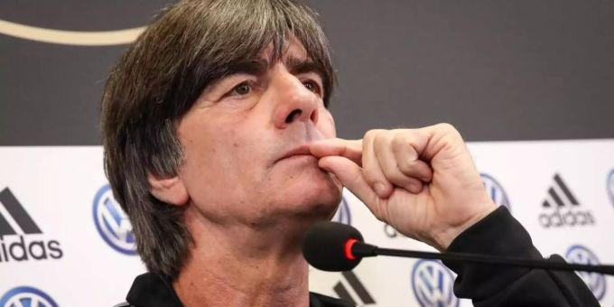 Bundestrainer Joachim Löw bleibt mit dem DFB-Team in der Nations League erstklassig. Foto: Christian Charisius Bundestrainer Joachim Löw bleibt mit dem DFB-Team in der Nations League erstklassig. Foto: Christian Charisius