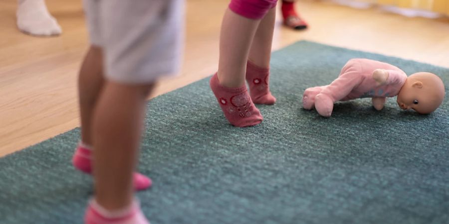 Die Sozialwissenschaftlerin Katja Rost sieht das diese Woche vom Nationalrat verabschiedete Paket zur Kinderbetreuung kritisch: «Aus Sicht der Wissenschaft wird die Massnahme mit hoher Wahrscheinlichkeit wenig bewirken.» (Archivbild)