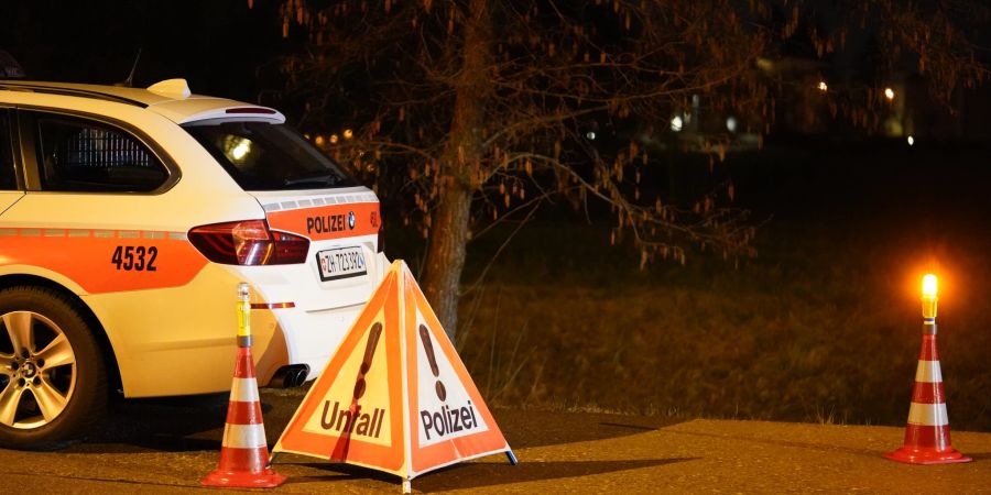 Eine Verkehrskontrolle in Zürich (Symbolbild)