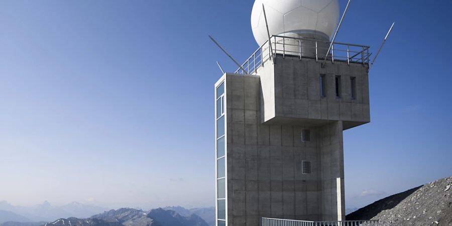 Noch nie lag zur selben Jahreszeit auf dem Weissfluhjoch sowenig Schnee wie in diesem Februar. Bild zeigt Wetterradar im September 2017.