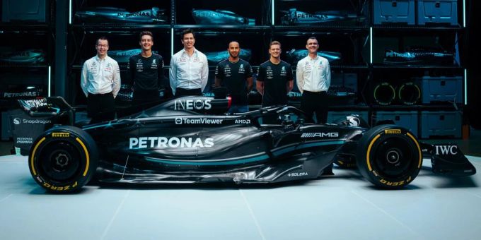 Wieder in Schwarz! - Kehrt Mercedes mit dem W14 zum Siegen zurück?
