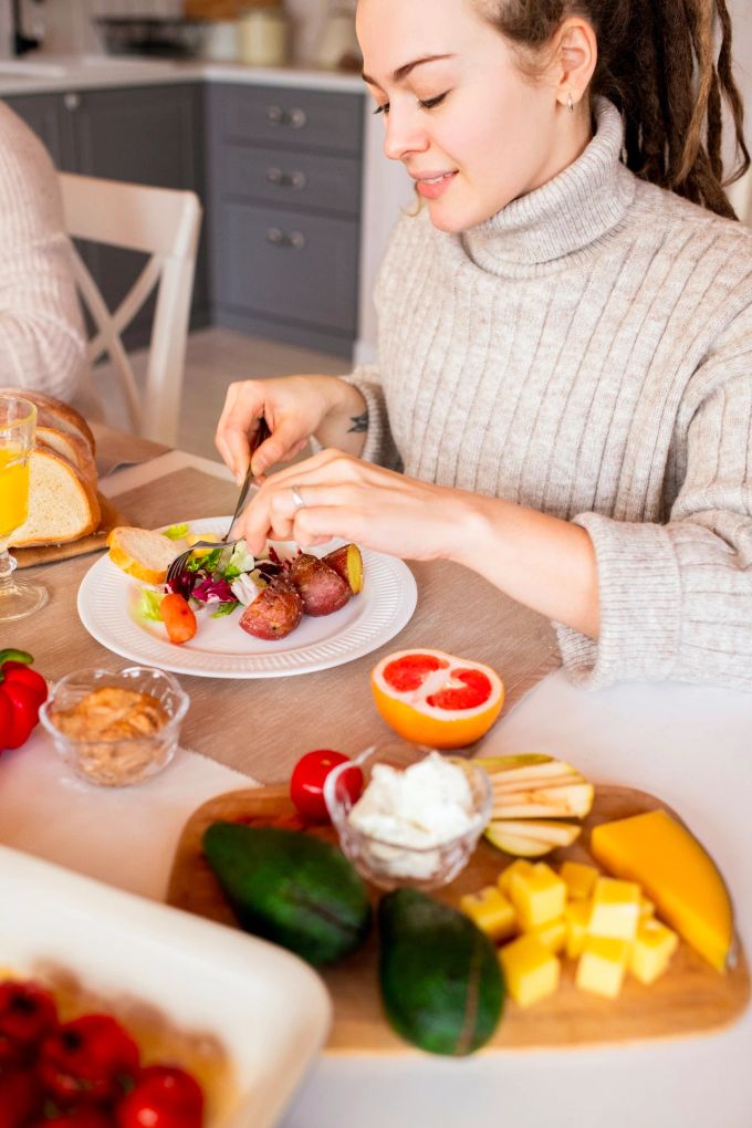 Wer vegan isst, muss zusätzlich B12 zu sich nehmen. Sonst können Langzeitschäden drohen. Vegan Gemüse